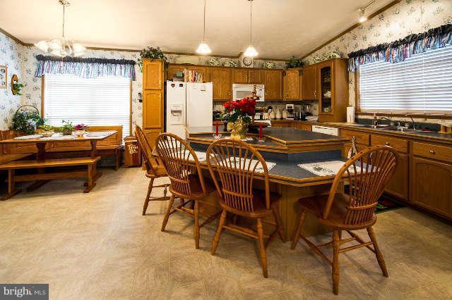 7959 Telegraph Road, Unit 21B Severn, MD 21144 - Photo 3 of 18 Kitchen