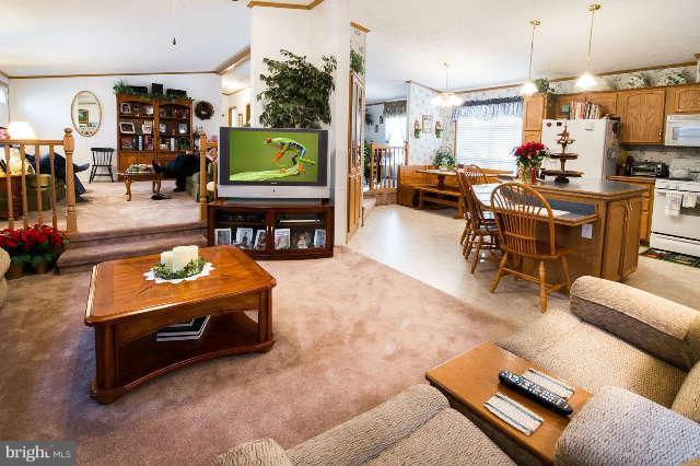 7959 Telegraph Road, Unit 21B Severn, MD 21144 - Photo 5 of 18 Family Room