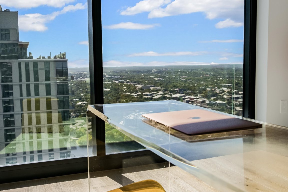 610 Davis Street, Unit 4603 Austin, TX 78701 - Photo 26 of 38 a view of a balcony with an outdoor space