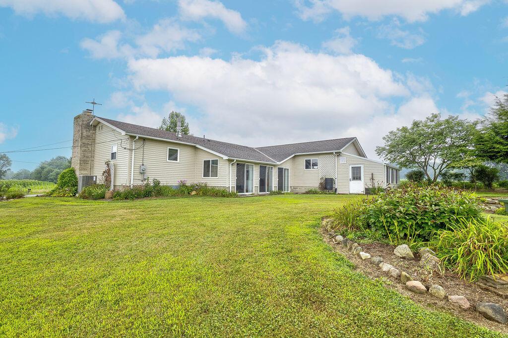 7935 Lafayette Road Northwest Newark, OH 43055 - Photo 10 of 50 1-6