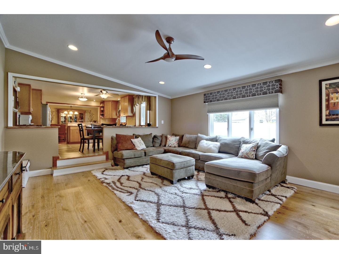 37 Elmgate Road Evesham, NJ 08053 - Photo 7 of 25 Family Room