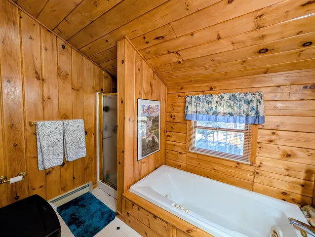 $419,900 | 247 Valley Road, Haverhill, NH 03785