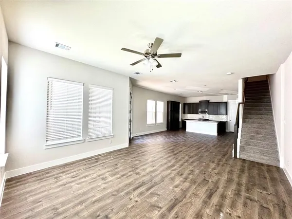 $2,900 | 809 Meadowcrest Drive, Plano, TX 75075