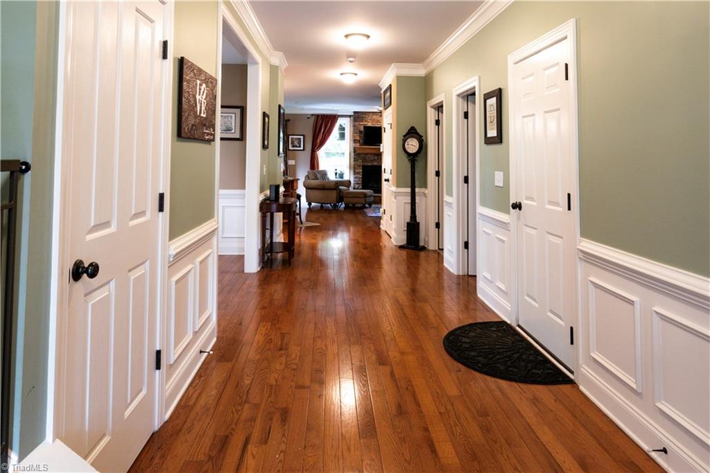8442 Alice Player Drive Oak Ridge, NC 27310 - Photo 3 of 30 Entry Foyer