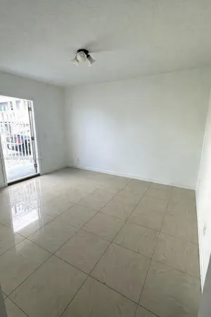 $2,350 | 1770 Northwest 19th Terrace, Unit G, Miami, FL 33125