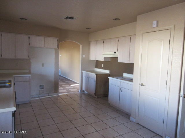 1129 Paseo Espuelas Rio Rico, AZ 85648 - Photo 17 of 30 Gallery Image 17