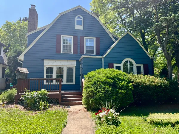 $499,900 | 3495 North Maryland Avenue, Milwaukee, WI 53211