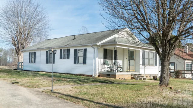 $210,000 | 203 Cohen Street, Morganton, NC 28655