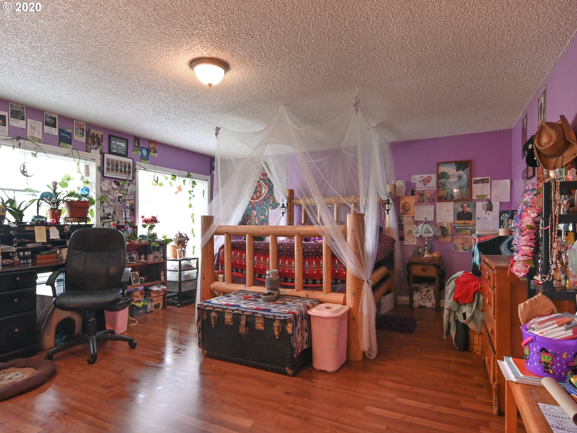 1077 Pleasant Street Springfield, OR 97477 - Photo 23 of 28