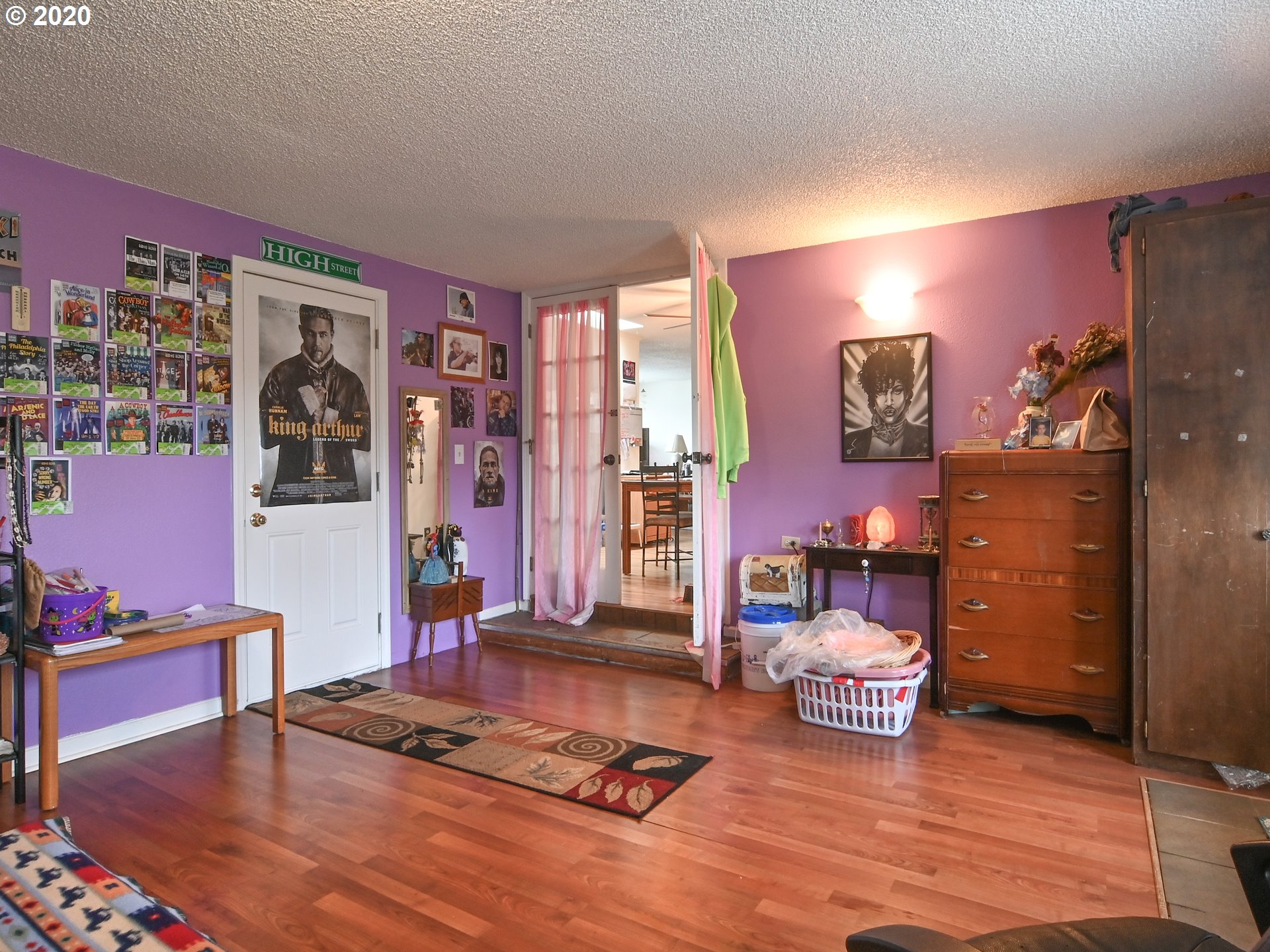 1077 Pleasant Street Springfield, OR 97477 - Photo 24 of 28