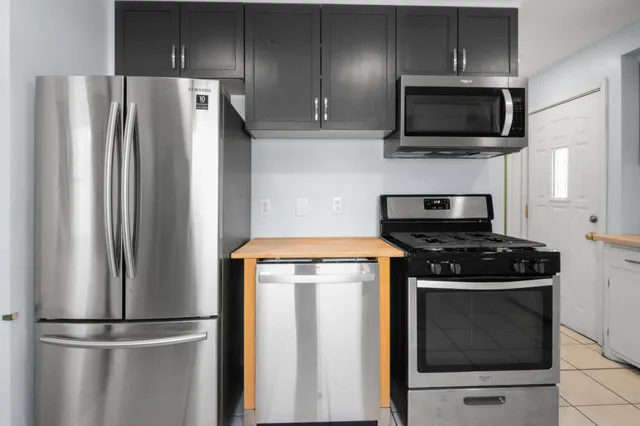 $299,900 | 8550 Able Street Northeast, Blaine, MN 55434