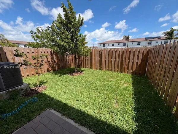 $2,600 | 2659 Southeast 28th Street, Homestead, FL 33035