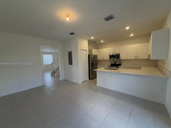 $2,600 | 2659 Southeast 28th Street, Homestead, FL 33035