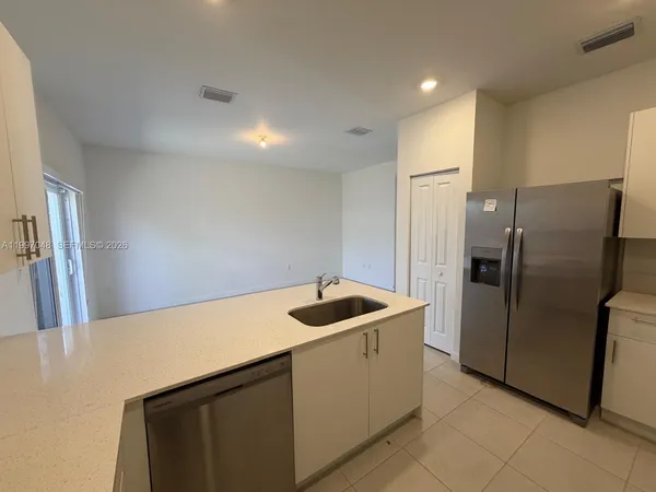 $2,600 | 2659 Southeast 28th Street, Homestead, FL 33035