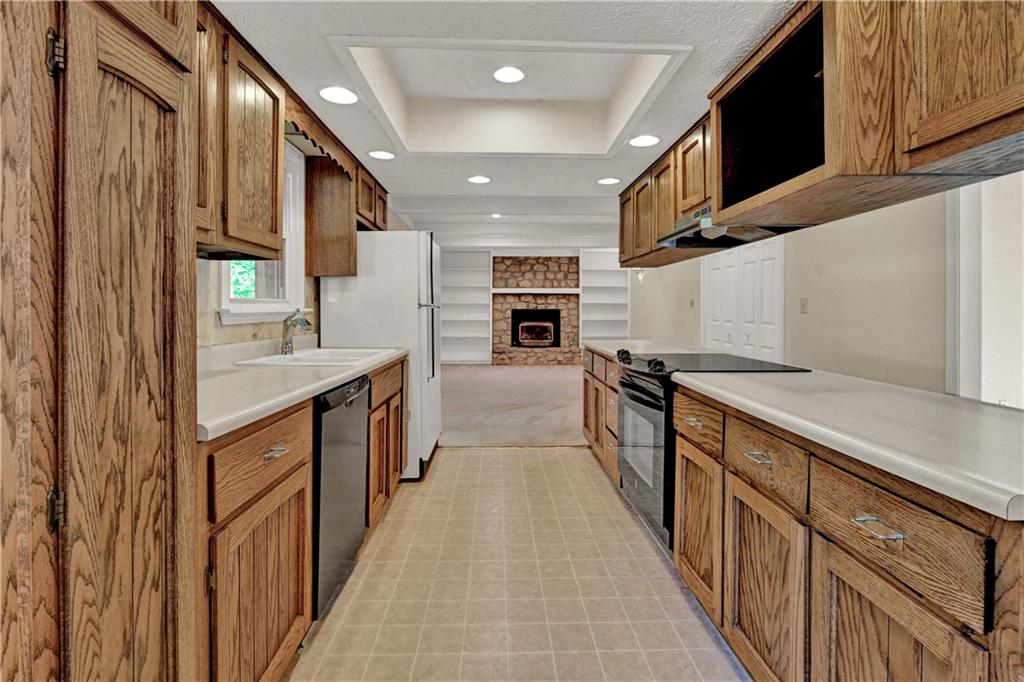 8502 Harrington Road Indianapolis, IN 46256 - Photo 13 of 45 Gallery Image 13