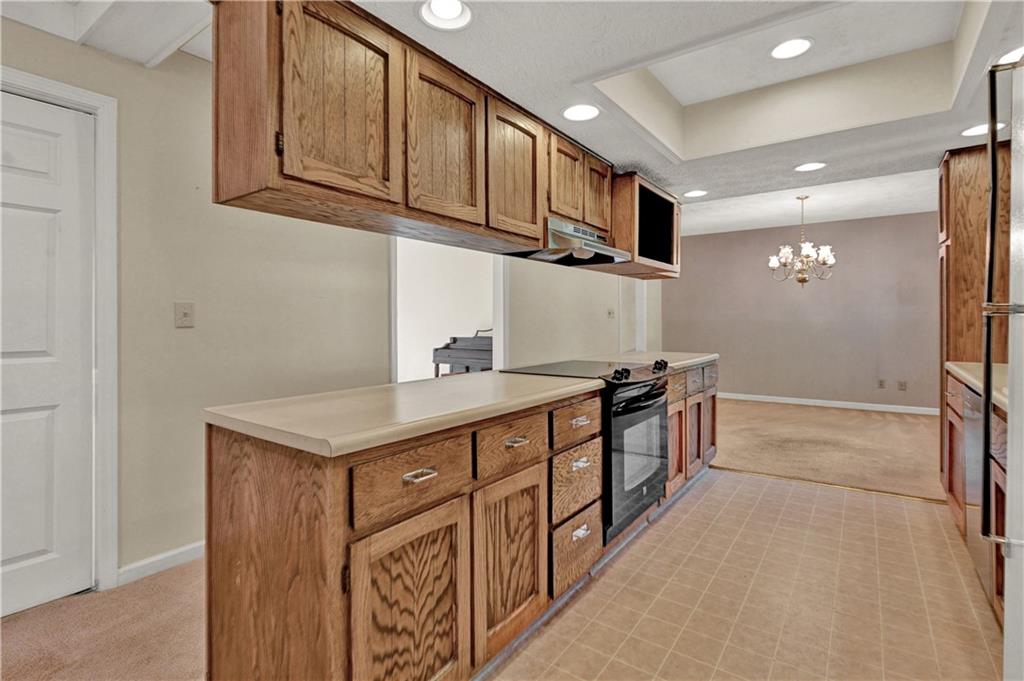 8502 Harrington Road Indianapolis, IN 46256 - Photo 14 of 45 Gallery Image 14