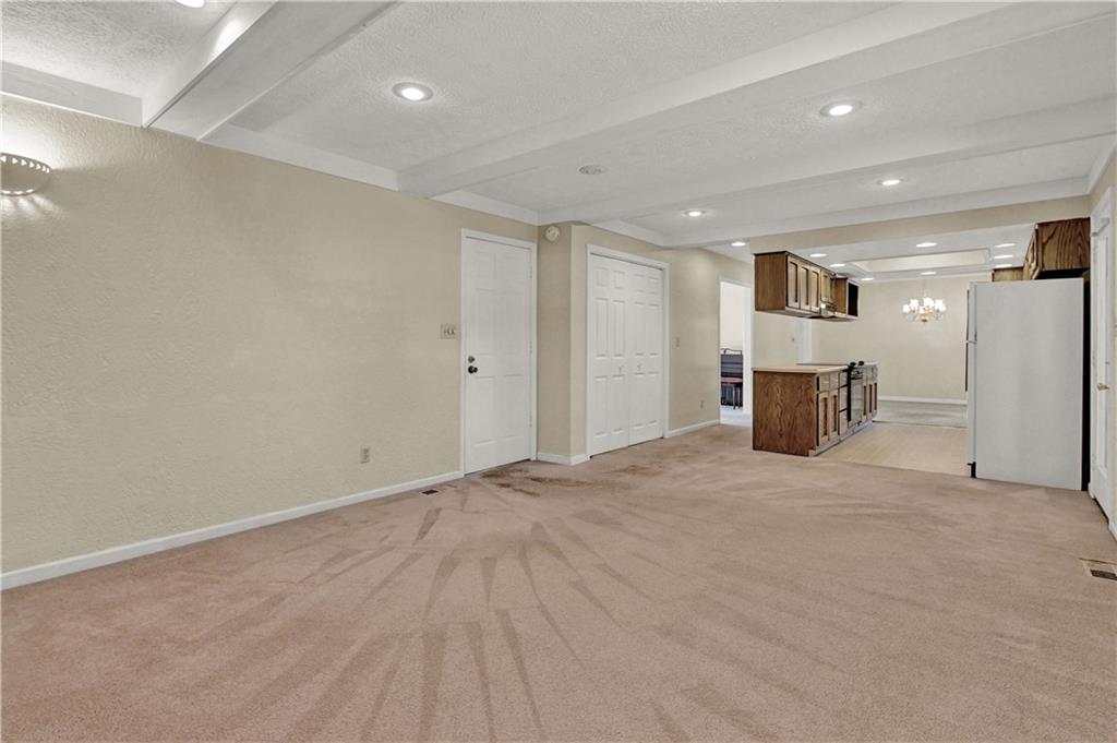 8502 Harrington Road Indianapolis, IN 46256 - Photo 17 of 45 Gallery Image 17