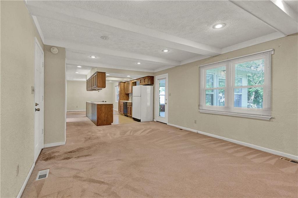 8502 Harrington Road Indianapolis, IN 46256 - Photo 18 of 45 Gallery Image 18
