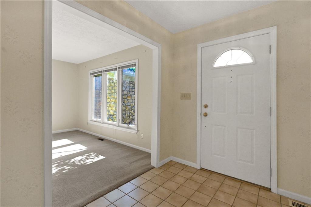 8502 Harrington Road Indianapolis, IN 46256 - Photo 21 of 45 Gallery Image 21