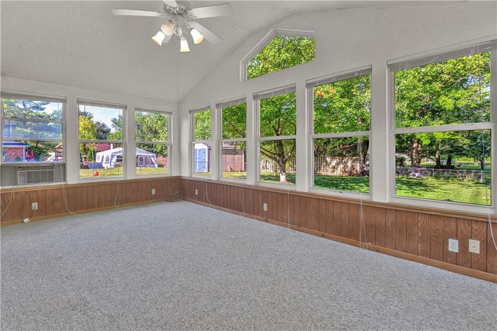 8502 Harrington Road Indianapolis, IN 46256 - Photo 26 of 45 Gallery Image 26