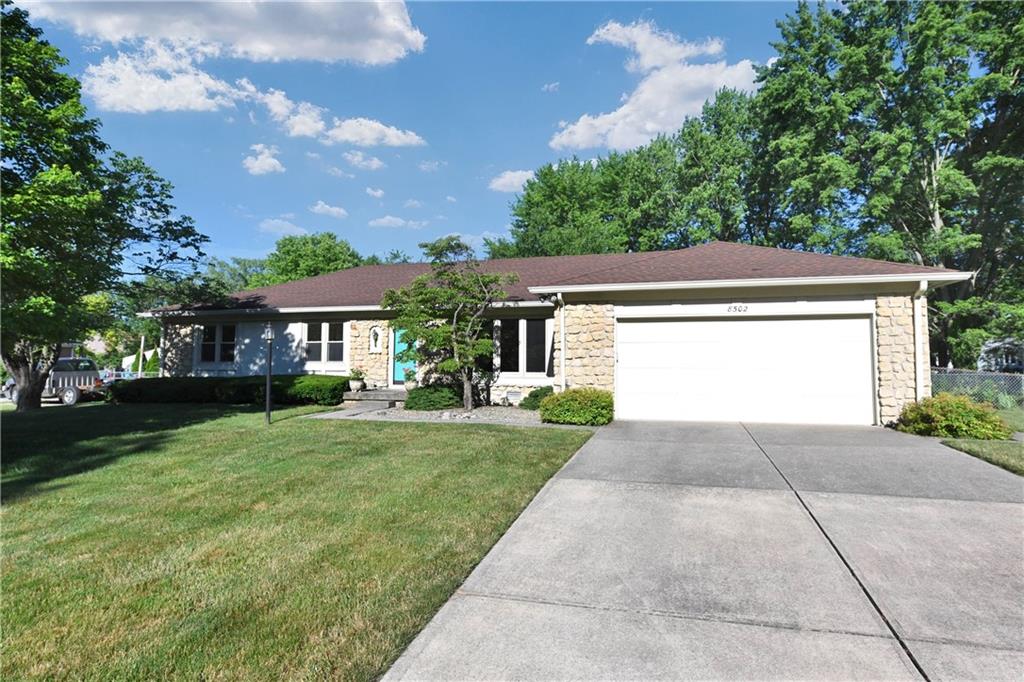8502 Harrington Road Indianapolis, IN 46256 - Photo 3 of 45 Gallery Image 3