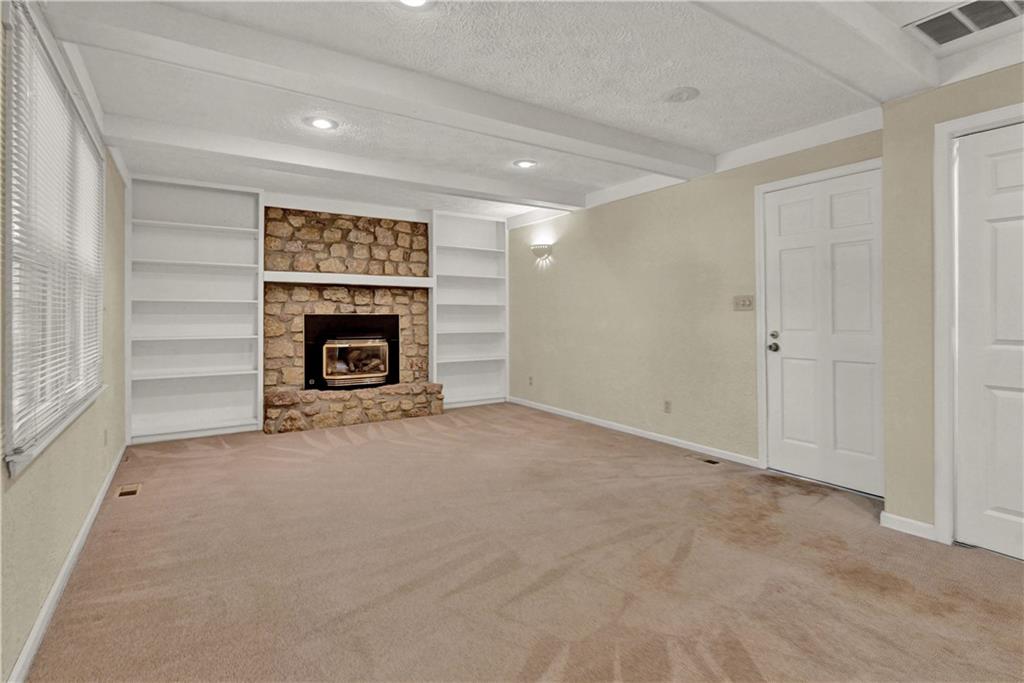 8502 Harrington Road Indianapolis, IN 46256 - Photo 5 of 45 Gallery Image 5