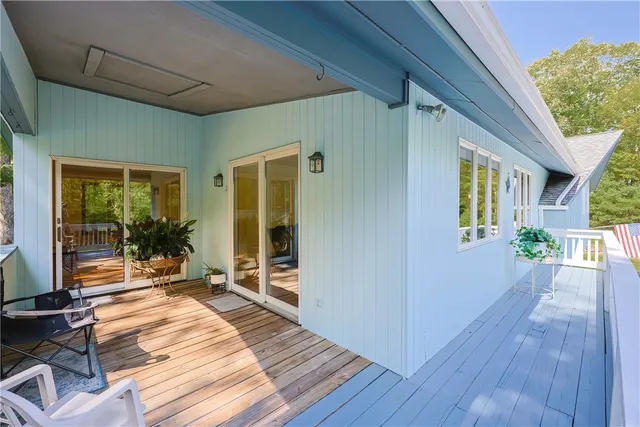 $750,000 | 85 Indian Trail, Glocester, RI 02814