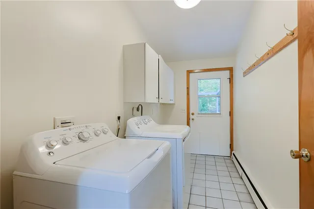 $750,000 | 85 Indian Trail, Glocester, RI 02814