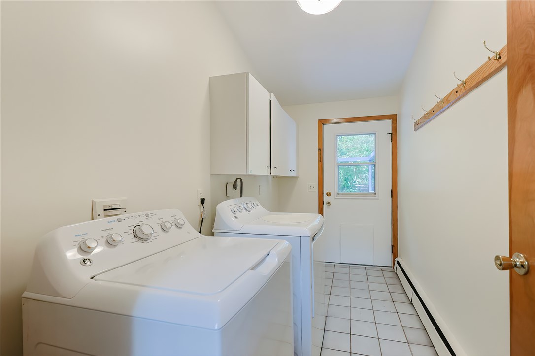 85 Indian Trail Glocester, RI 02814 - Photo 18 of 50