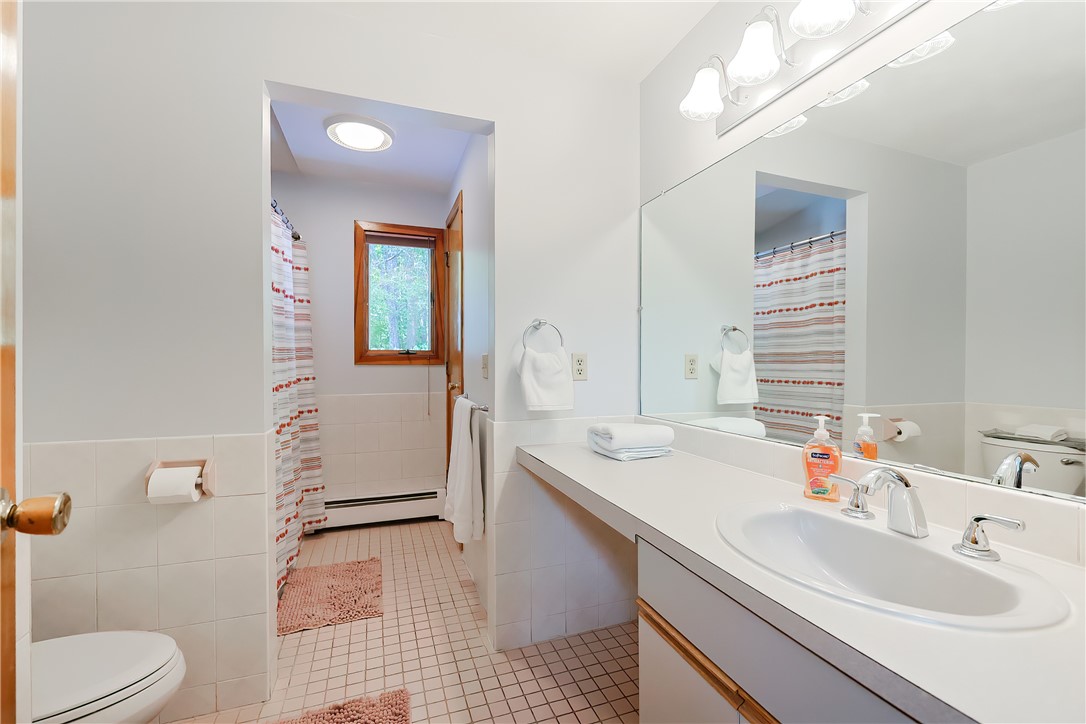 85 Indian Trail Glocester, RI 02814 - Photo 19 of 50