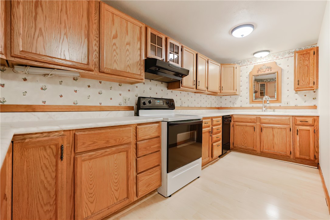 85 Indian Trail Glocester, RI 02814 - Photo 29 of 50