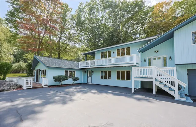 $750,000 | 85 Indian Trail, Glocester, RI 02814