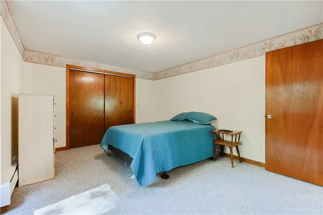 $750,000 | 85 Indian Trail, Glocester, RI 02814