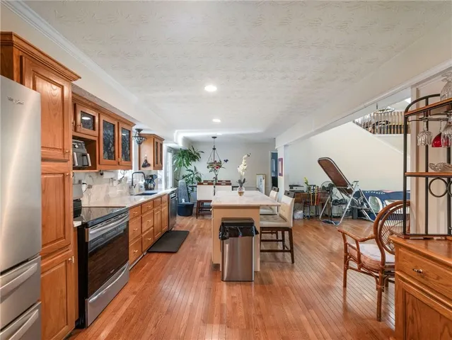 $599,000 | 7389 Williams Road, Flowery Branch, GA 30542