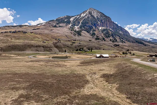$995,000 | 285 Saddle Ridge Ranch Road, Crested Butte, CO 81224