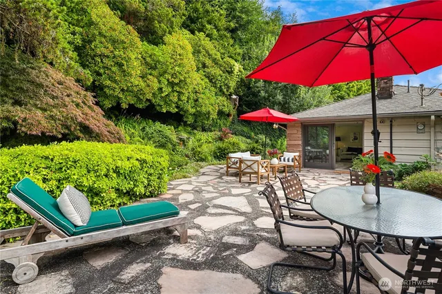 $1,450,000 | 2650 Perkins Lane West, Seattle, WA 98199