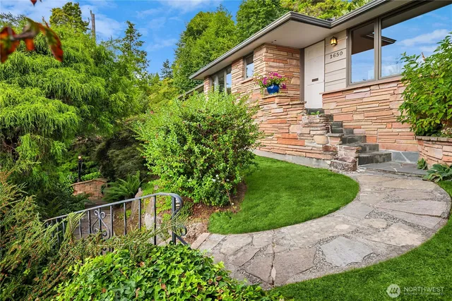 $1,450,000 | 2650 Perkins Lane West, Seattle, WA 98199