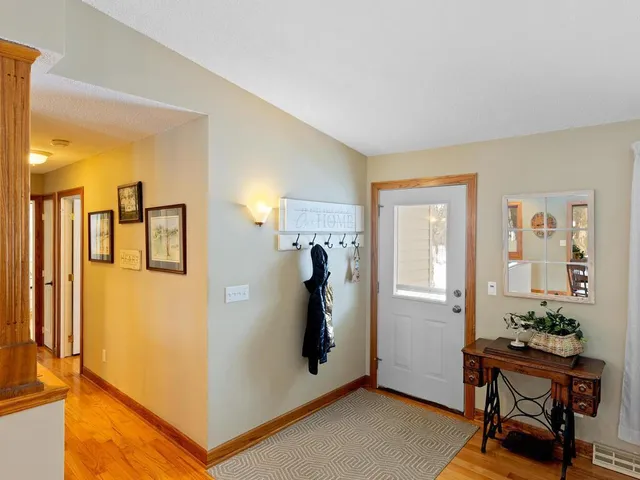 $445,000 | 3890 Southeast 36th Street, Delano, MN 55328