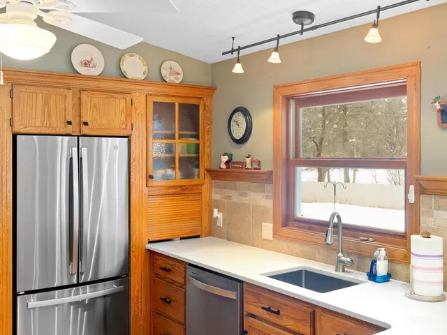 $445,000 | 3890 Southeast 36th Street, Delano, MN 55328