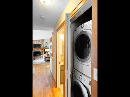 $445,000 | 3890 Southeast 36th Street, Delano, MN 55328