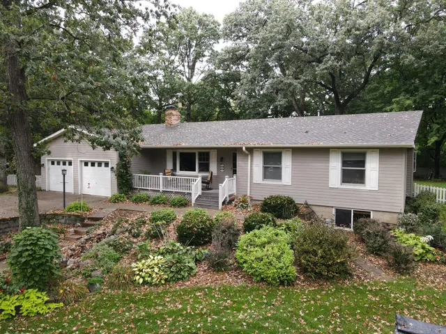 $445,000 | 3890 Southeast 36th Street, Delano, MN 55328