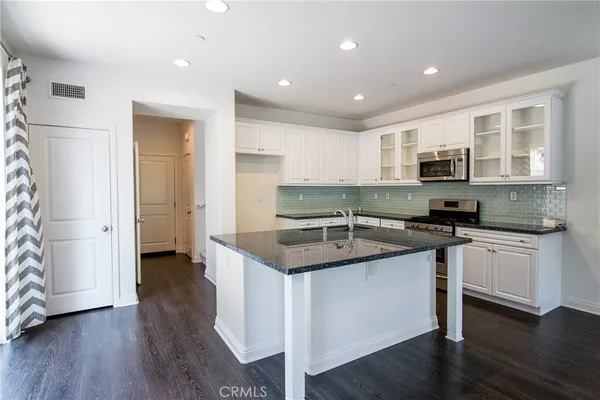 $3,450 | 3981 East Heritage Lane, Ontario, CA 91761