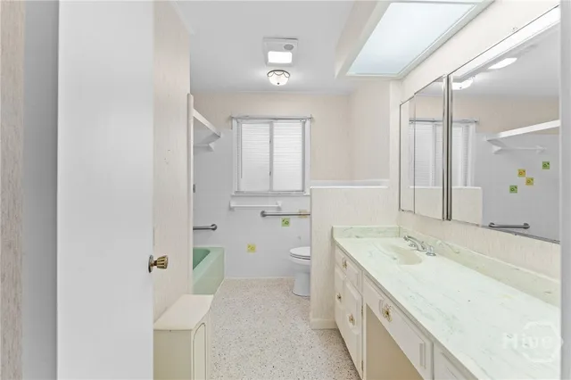 $649,000 | 904 North Ash Street, Springfield, GA 31329