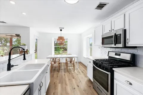 $334,900 | 1704 McDowell Bend, Leander, TX 78641