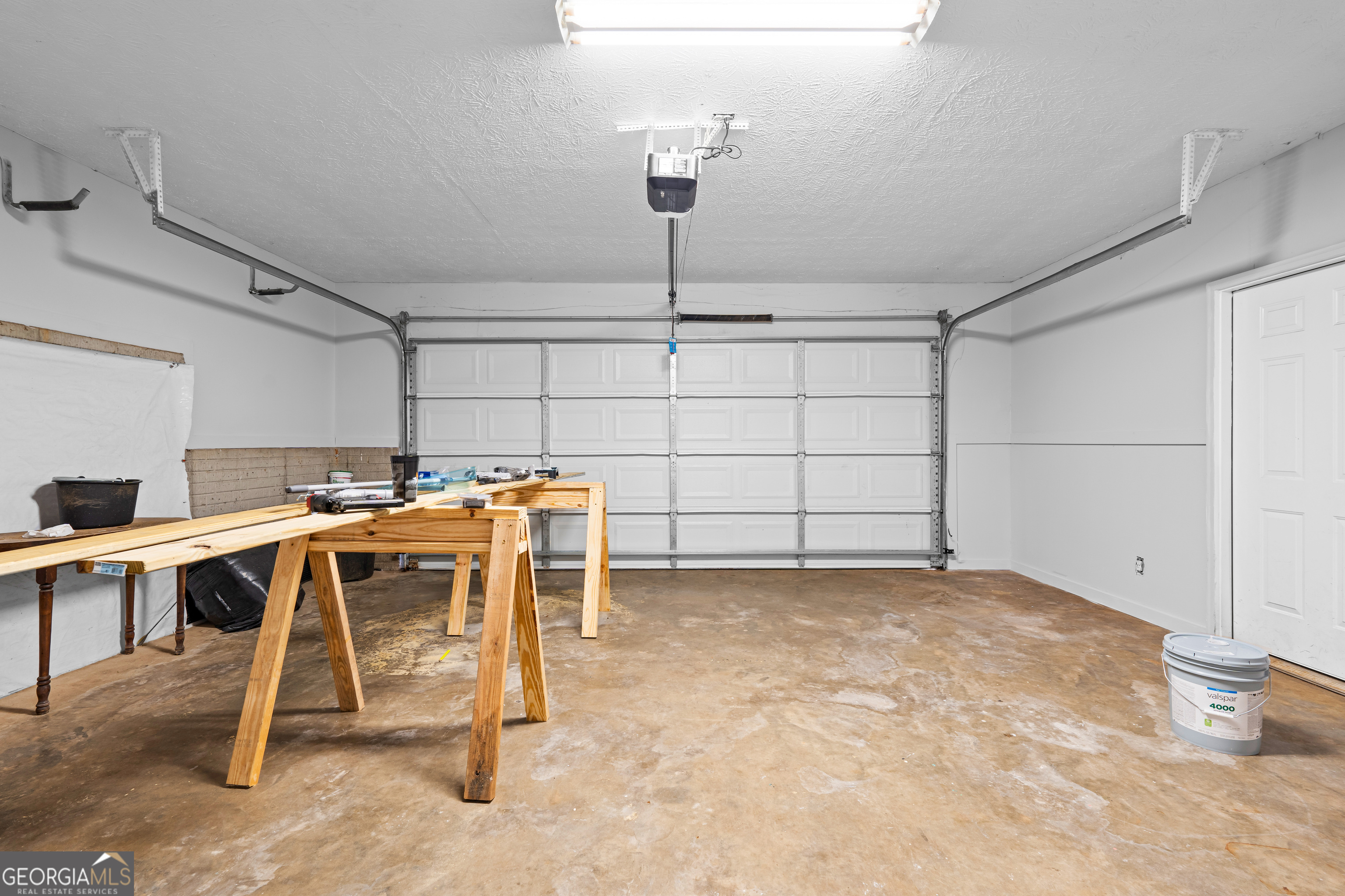 35 South Robin Lane Newnan, GA 30263 - Photo 39 of 50 a view of a room with gym equipment