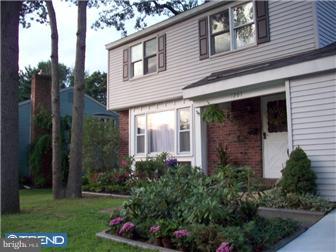 1207 Woodruff Road Glassboro, NJ 08028 - Photo 2 of 12 Exterior Front