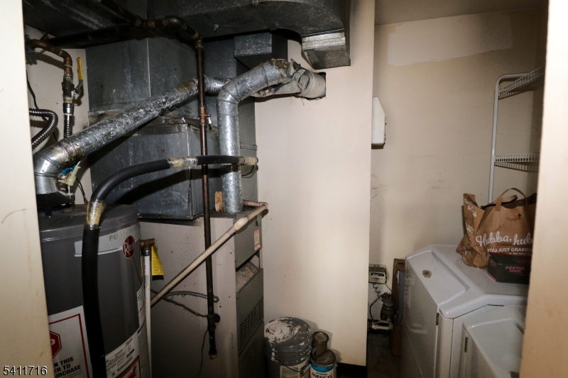 12 Rutgers Drive, Unit 12 Newark, NJ 07103 - Photo 16 of 22 a view of walk in closet