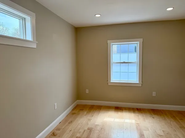 $2,200 | 15 River Street, Unit 1, Beverly, MA 01915