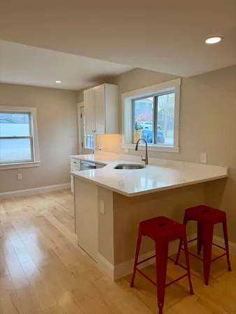 $2,200 | 15 River Street, Unit 1, Beverly, MA 01915