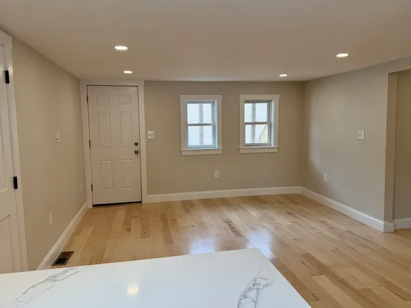 $2,200 | 15 River Street, Unit 1, Beverly, MA 01915